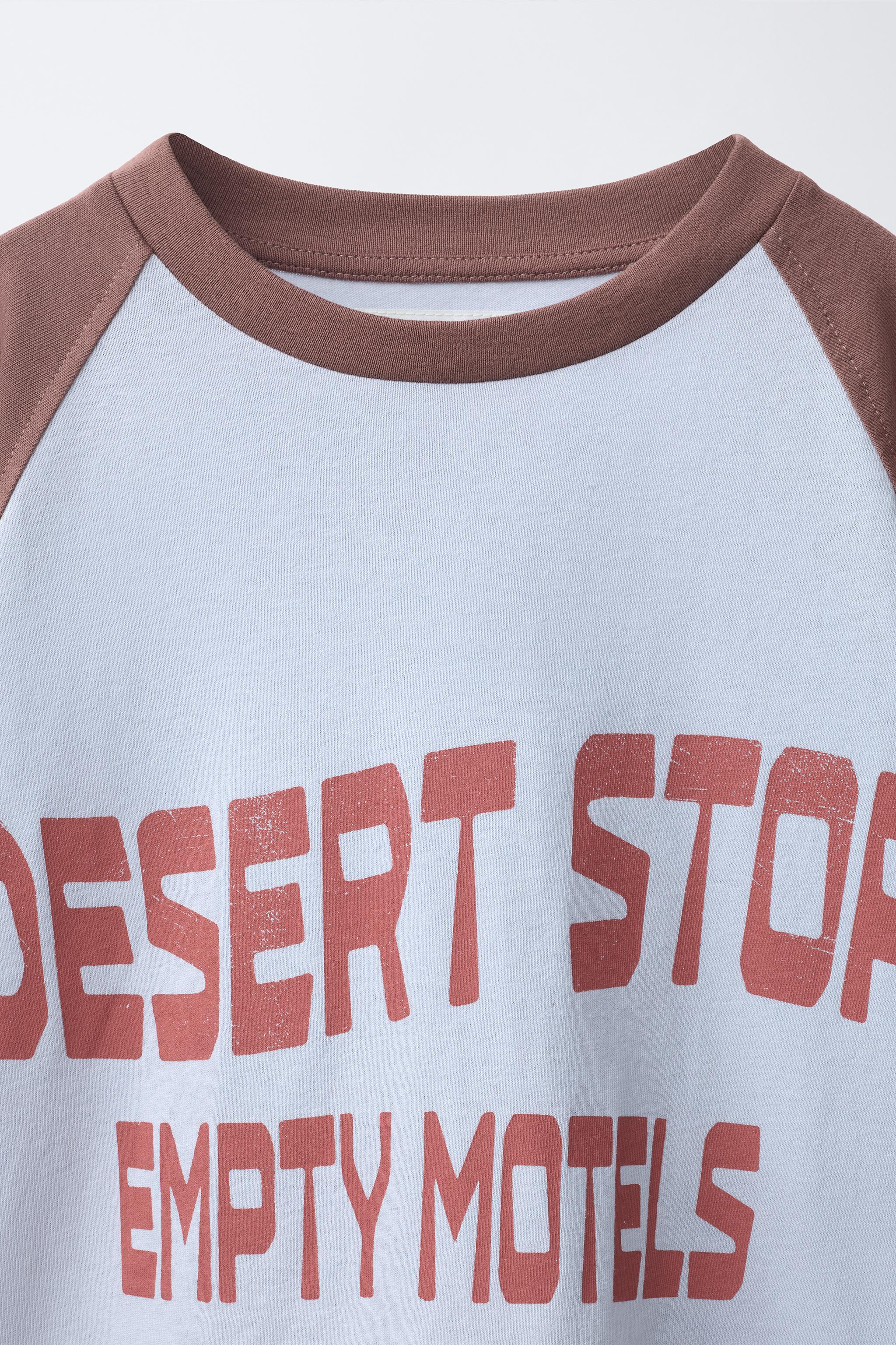 TEXT RAGLAN SLEEVE T-SHIRT