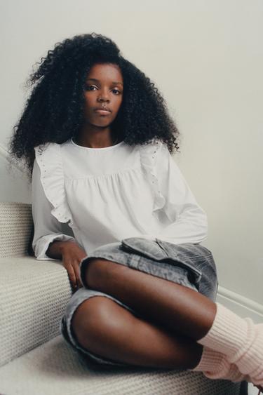 T-SHIRT WITH STUDDED RUFFLES - Ecru by Zara