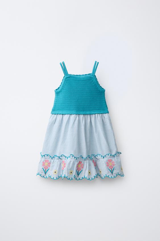 VESTIDO PUNTO COMBINADO RAYAS BORDADO PUNTO DE CRUZ - Azul / Verde de Zara - Imagen 0