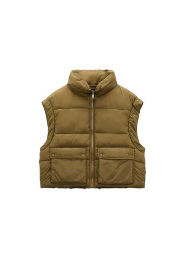 WATER-REPELLENT GILET WITH WIND PROTECTION