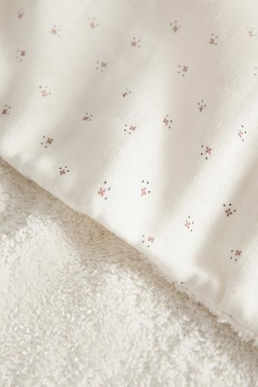 FLORAL MUSLIN BABY TOWEL - Ecru by Zara - Image 3