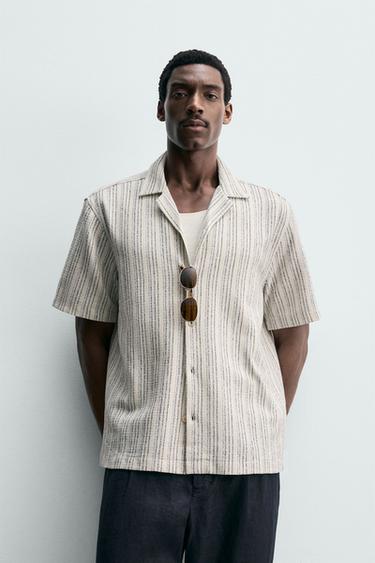CAMISA REGULAR FIT ESTRUCTURA - Crudo / Azul de Zara