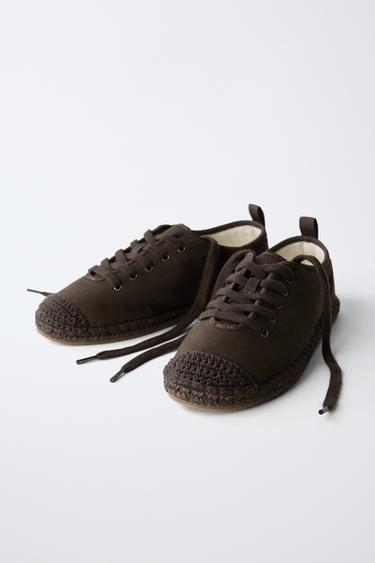 ESPADRILLES À LACETS - Marron de Zara - Image 2