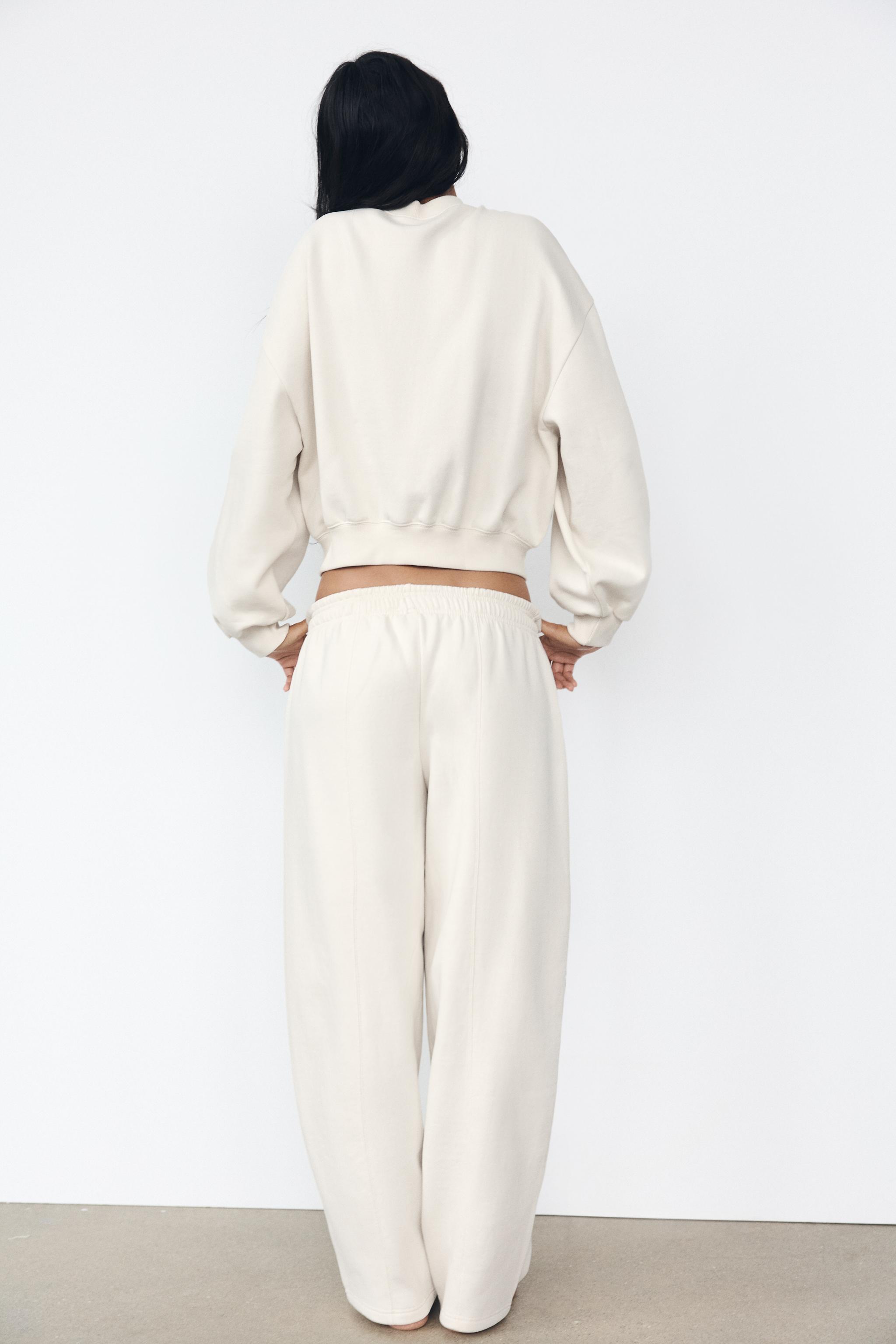 安心★関税込み★ZARA★CARROT FIT PLUSH TROUSERS Zara Carrot Fit Plush Trousers | TikTok
