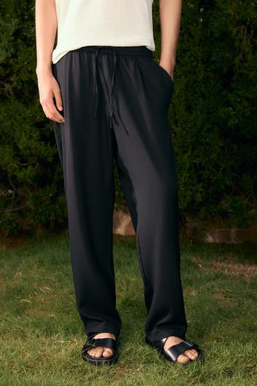 RELAXED FIT FLOWING TROUSERS - Black by Zara