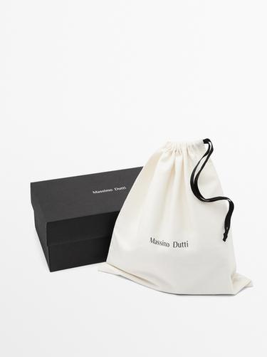 Sandales à talon avec boucle - Noir de Zara - Image 0