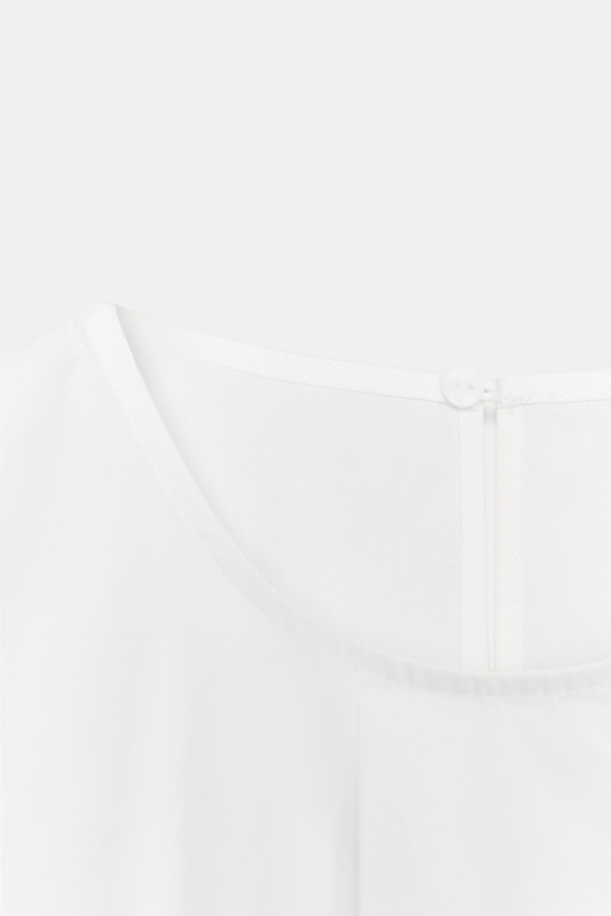 TOP BALLON AVEC LACETS