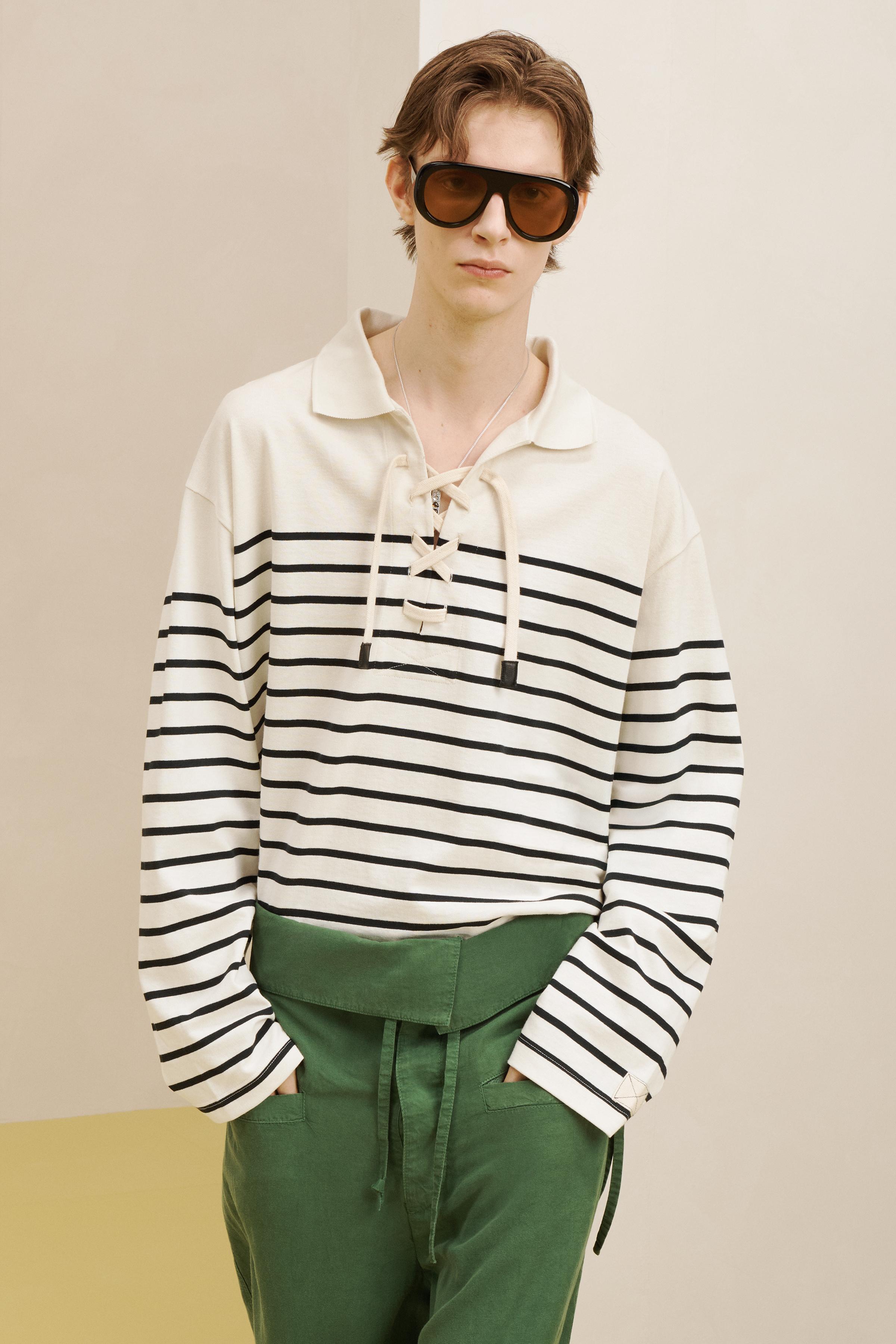 STRPPD TSHRT CRDS