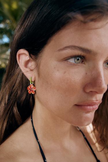 LOT DE BOUCLES D'OREILLES SOLEIL ET HOMARD - Multicolore de Zara - Image 2