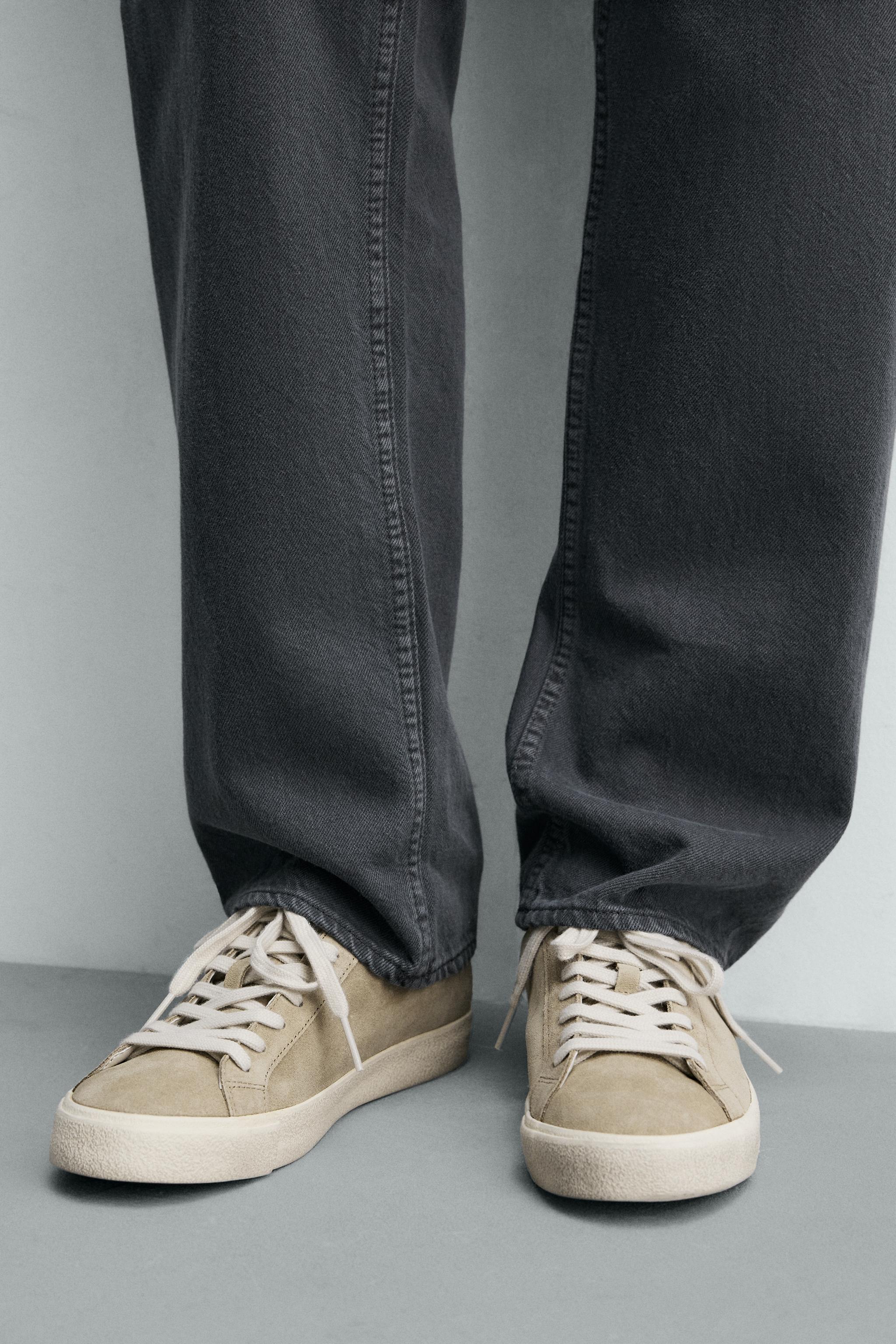 LEATHER HEEL DETAIL SNEAKERS