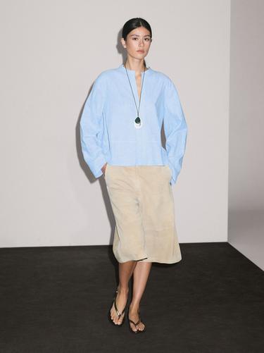 Blouse lin coutures apparentes - Bleu ciel de Zara