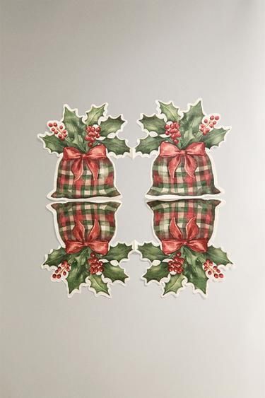 PACK OF PAPER CHRISTMAS HOLLY LEAF NAPKINS (PACK OF 20) - Red by Zara - Image 1
