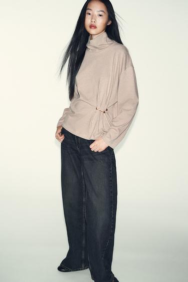 SOFT TOP WITH METAL APPLIQUÉ - Sand / Marl by Zara - Image 0