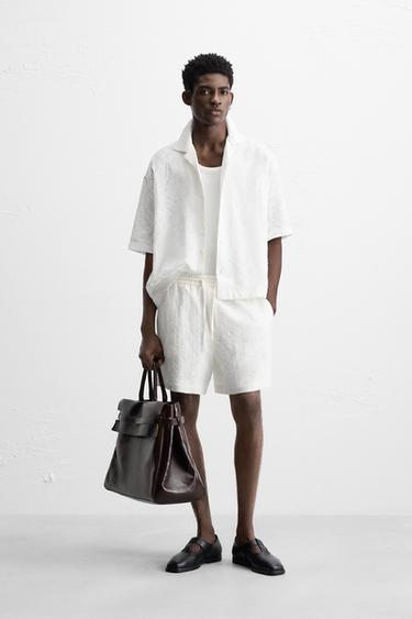 {navn} - {farge} for Zara