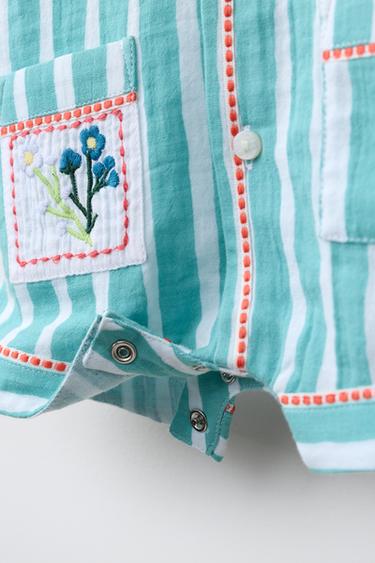 1 MES- 2 AÑOS/ PIJAMA ENTERO RAYAS PARCHE FLORES - Azul / Blanco de Zara