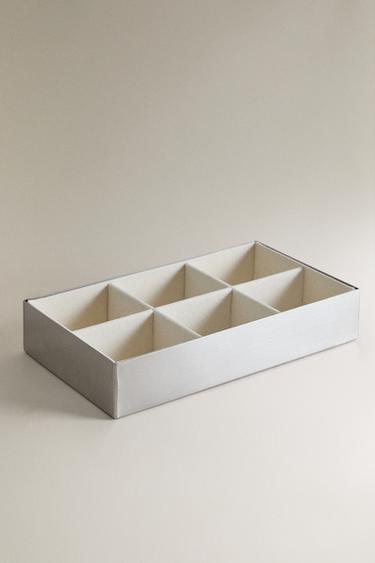 RANGEMENT BIJOUX AVEC SÉPARATEURS - Argent de Zara - Image 0