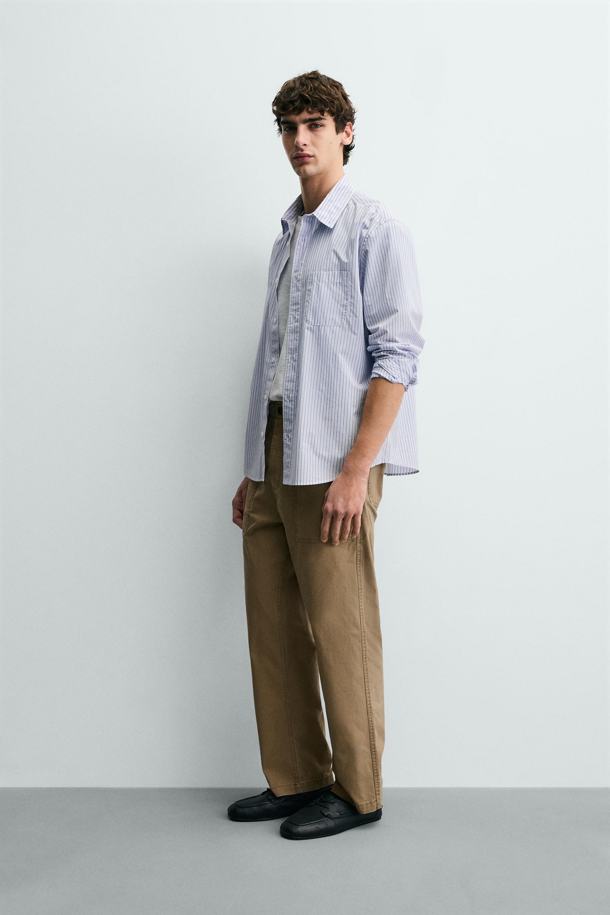 CHEMISE À RAYURES ET POCHE