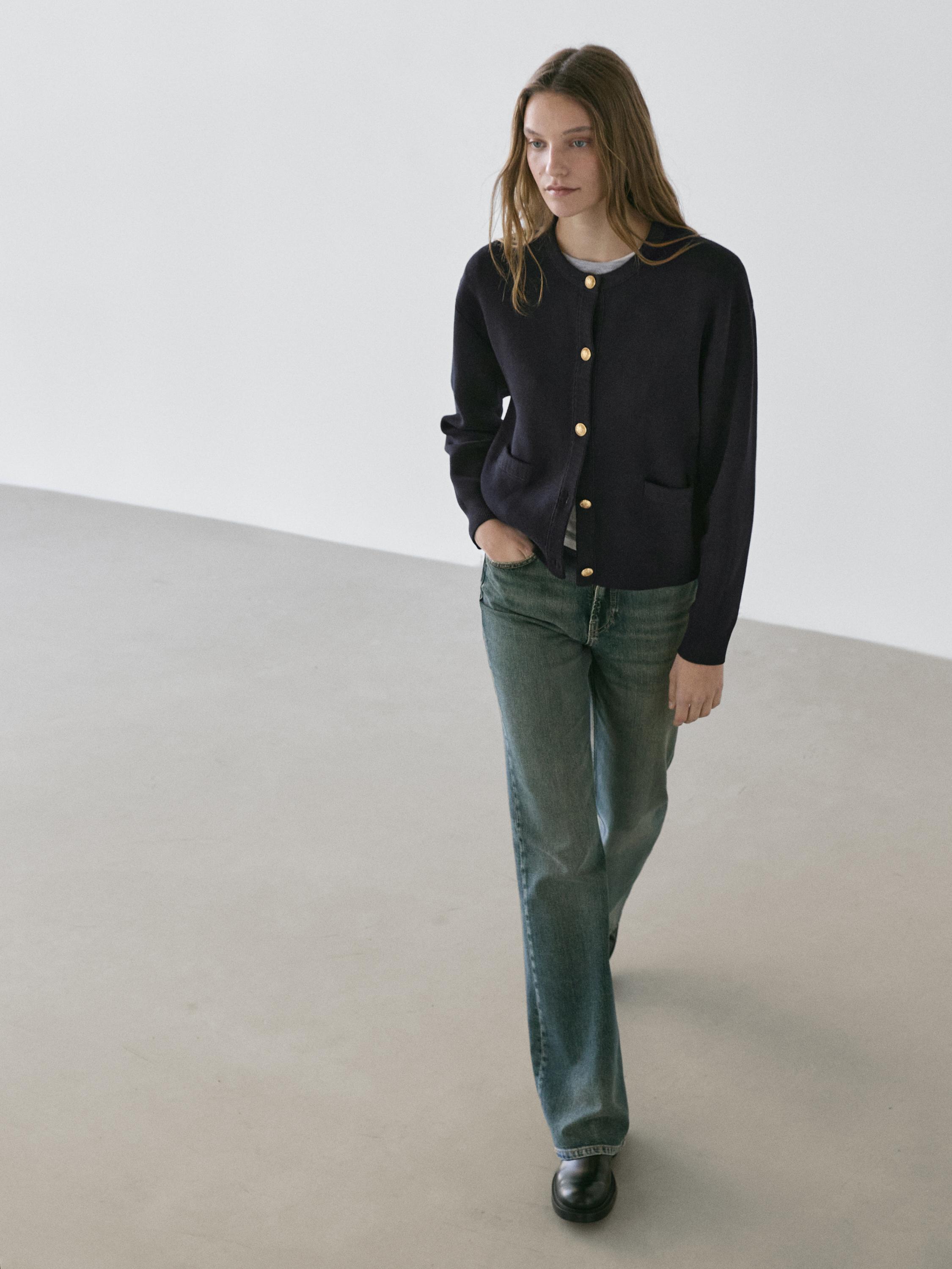 Cotton knit cardigan with gold buttons