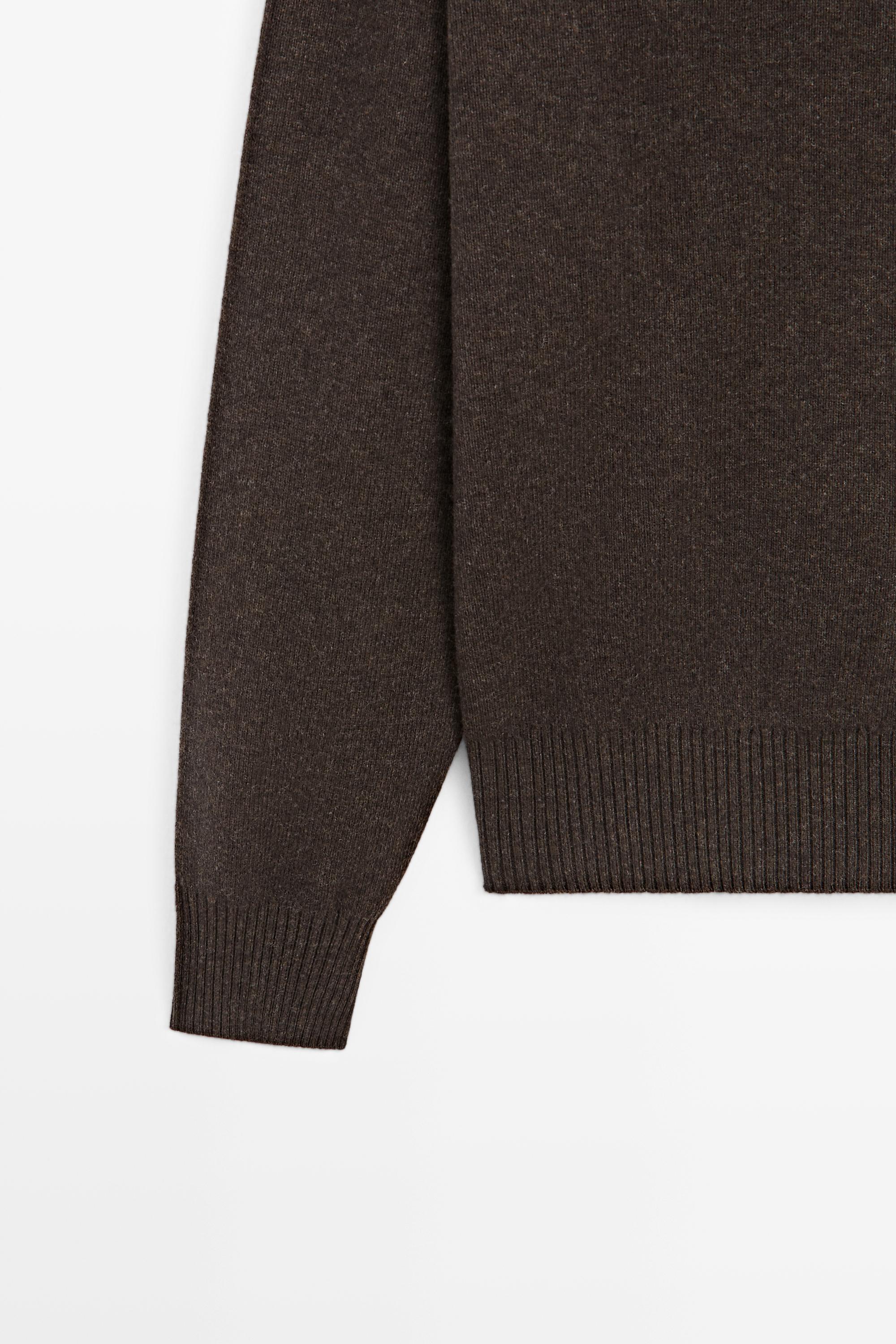 Mock-neck knit cardigan with button detail