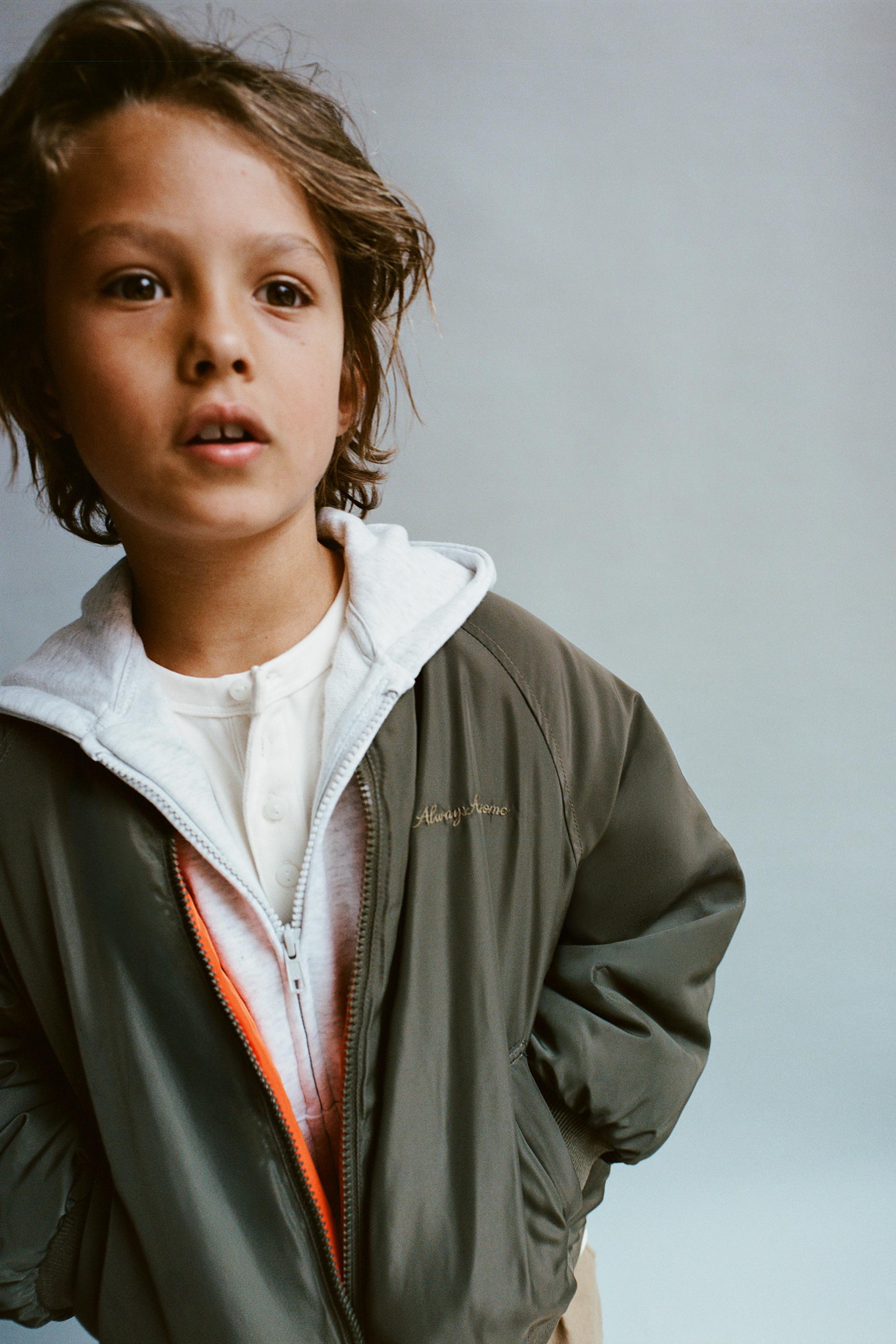 Детские куртки Zara CONTRAST LINING BOMBER JACKET — фото 10