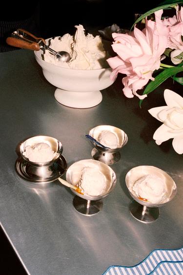 SHINY METAL DESSERT CUP - Steel by Zara