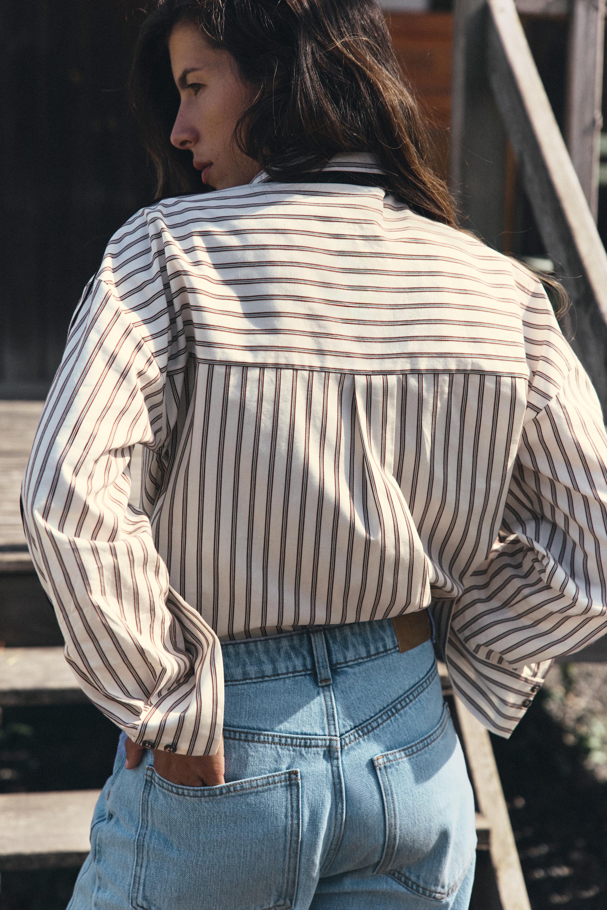STRIPED CONTRAST PIPING SHIRT
