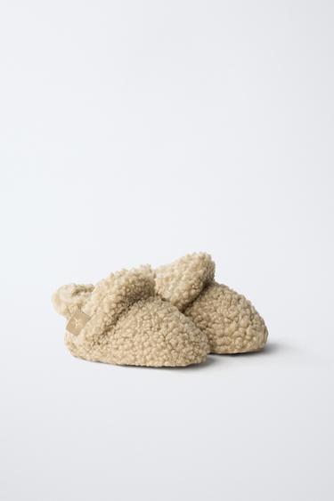 FAUX SHEARLING BOOTS - Sand Brown by Zara