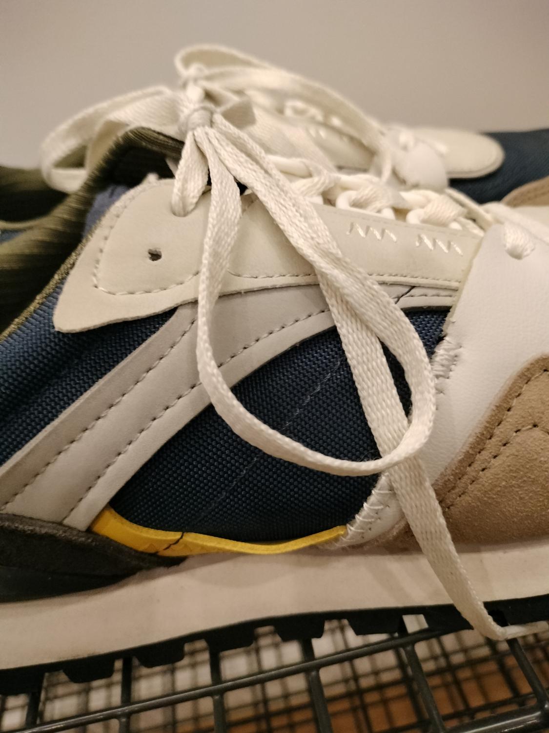 CONTRAST RETRO RUNNING SHOES - Image 3