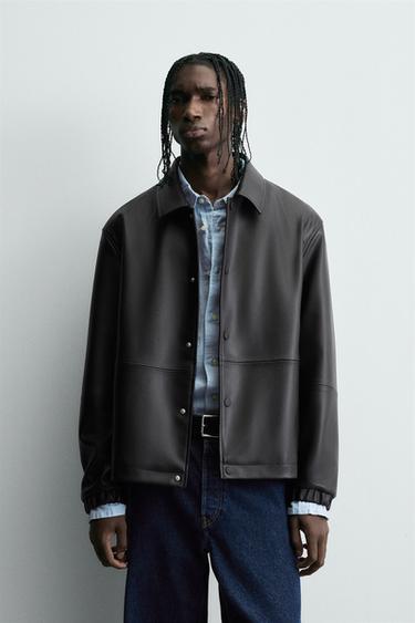 CAZADORA EFECTO PIEL - Negro de Zara