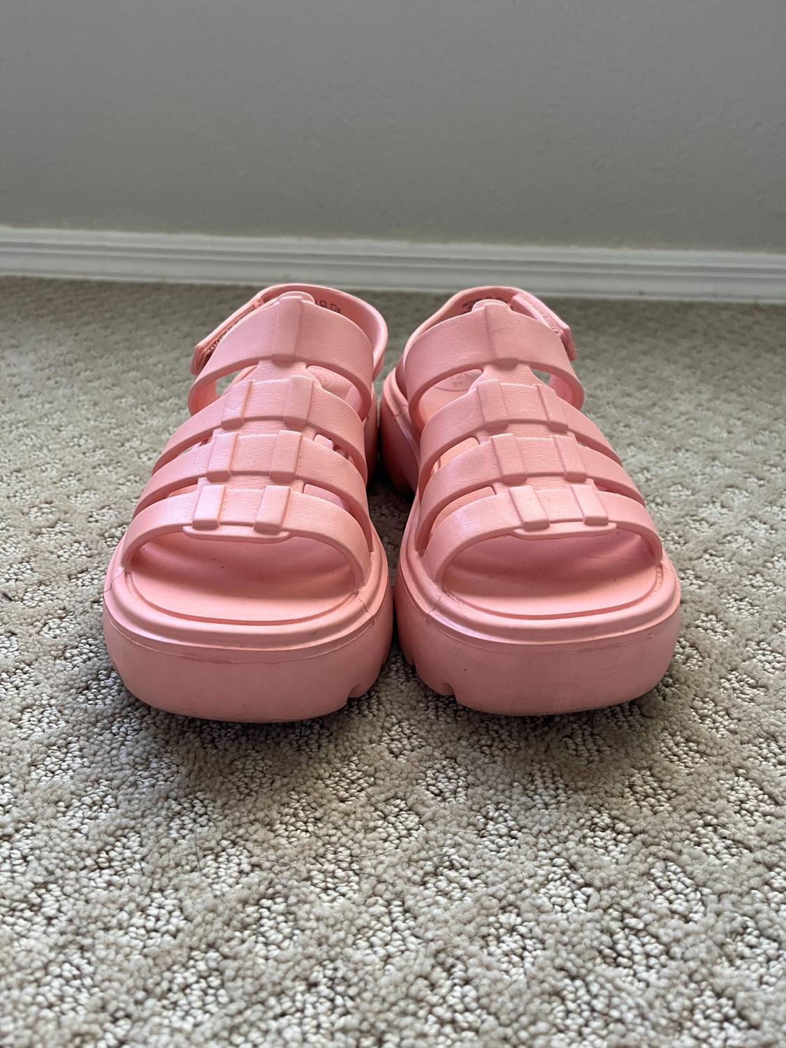 RUBBERIZED PINK LUG SOLE SANDALS ZARA SIZE 6.5, FISHERMAN SANDAL, JELLY SANDAL - Image 2