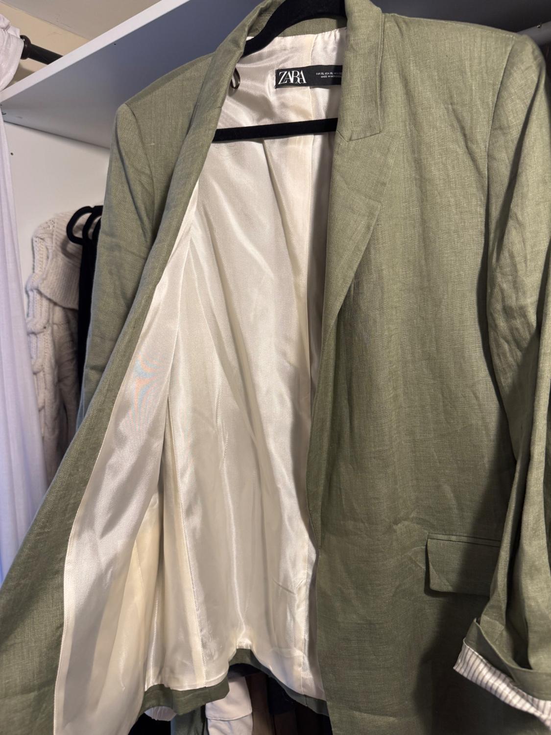KHAKI 100 LINEN BLAZER WITH LINING INSIDE WITH PRINTED CUFFS - Image 3