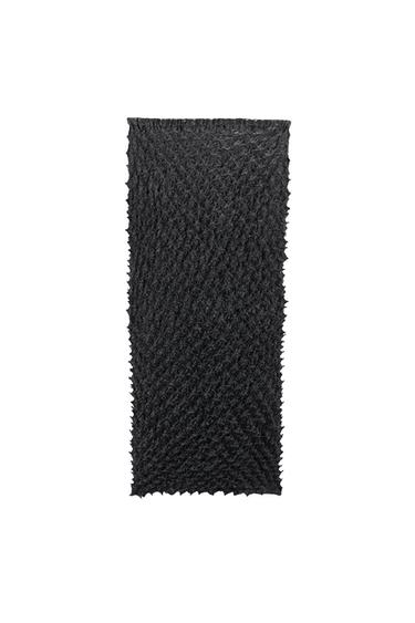 CREASED SKIRT WITH RAISED DESIGN