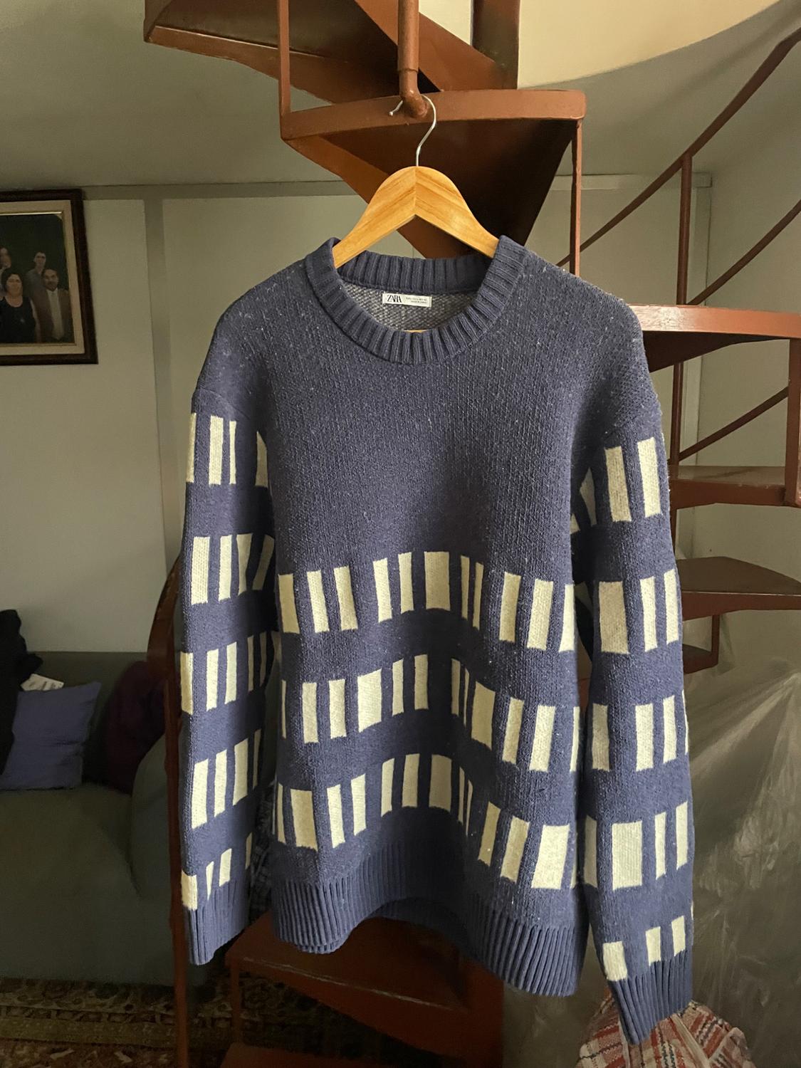 CONTRAST JACQUARD SWEATER - Image 2