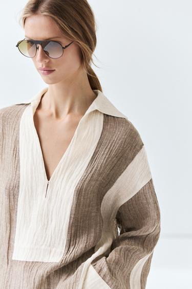 Blusa fluida textura mezcla lino - 211 de Zara