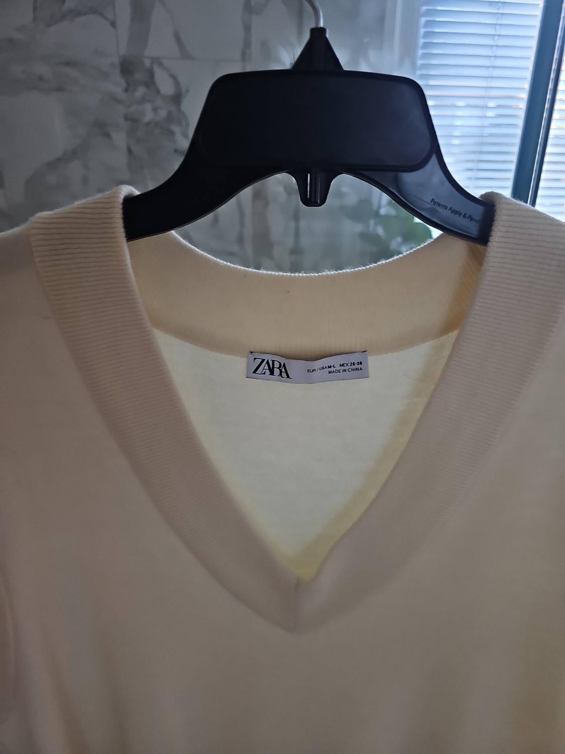 VEST - Image 2
