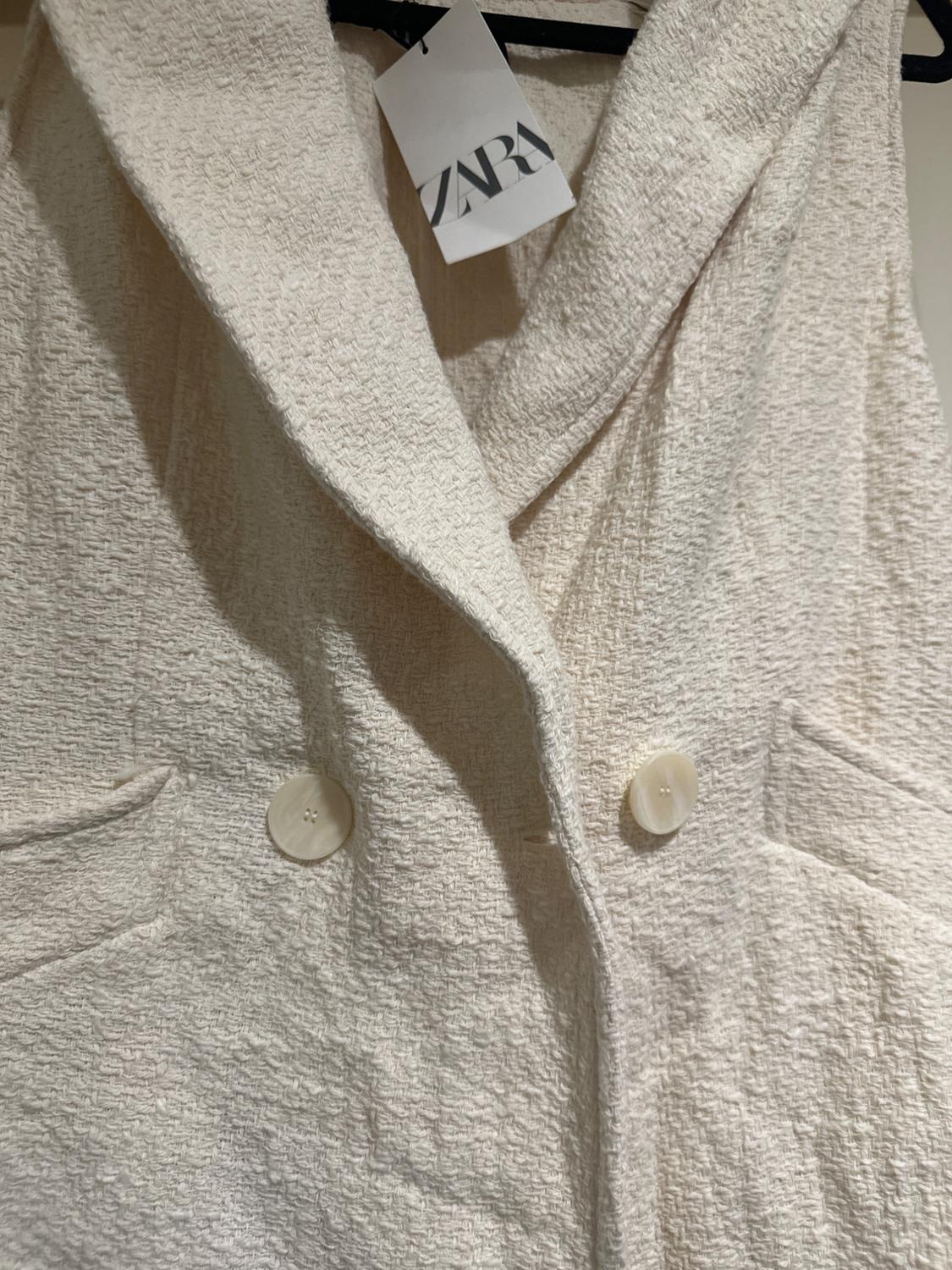 STRUCTURED VEST - Image 3