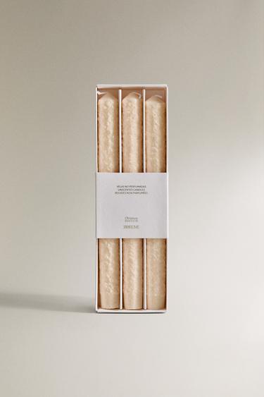 PACK OF DECORATIVE SNOW CHRISTMAS CANDLES (PACK OF 3) - White by Zara - Image 3