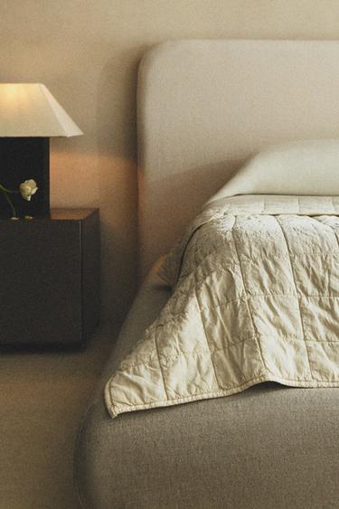 WASHED COTTON QUILT (180 THREAD COUNT) - Oyster-white by Zara