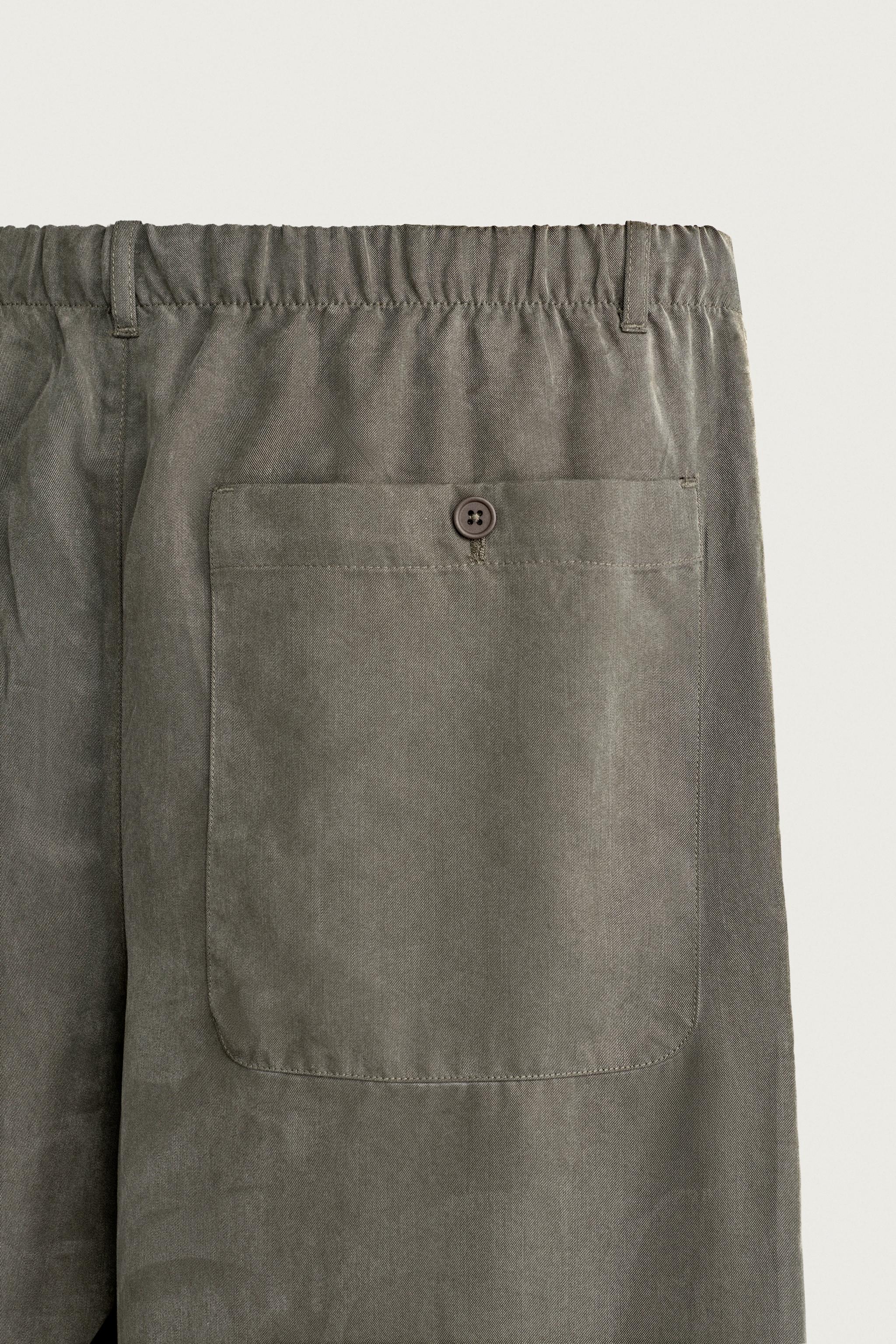 RELAXED-FIT FLOWY PANTS
