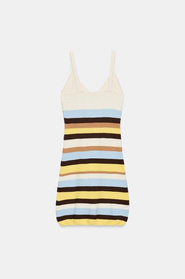 ROBE COURTE EN MAILLE À RAYURES - Multicolore de Zara - Image 6