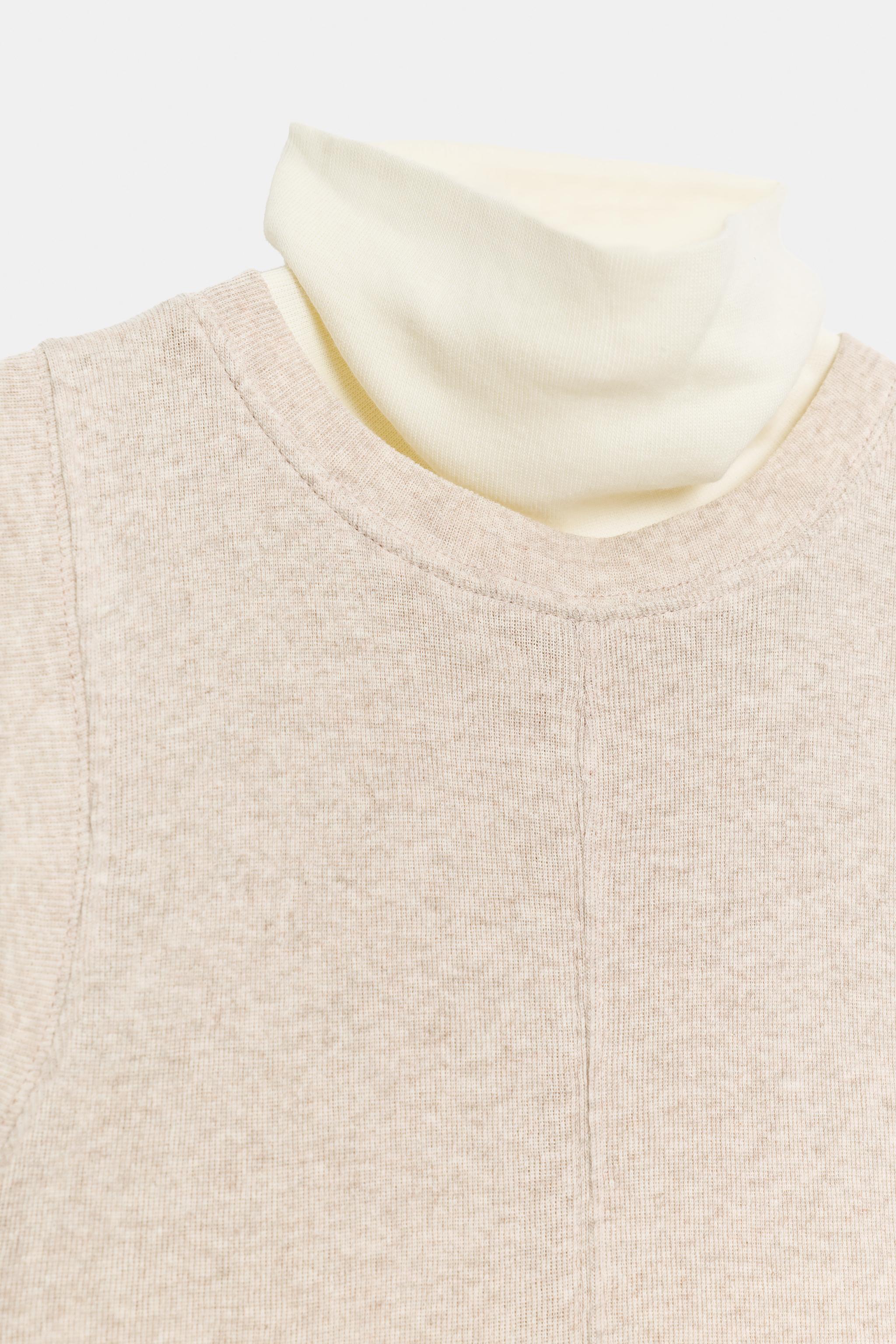 HIGH-NECK MIXED T-SHIRT