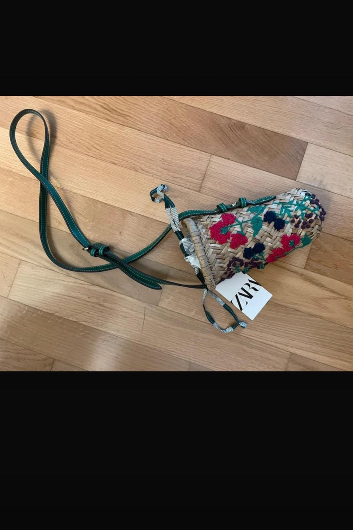 BORSA RAFIA CON FIORI - Image 3
