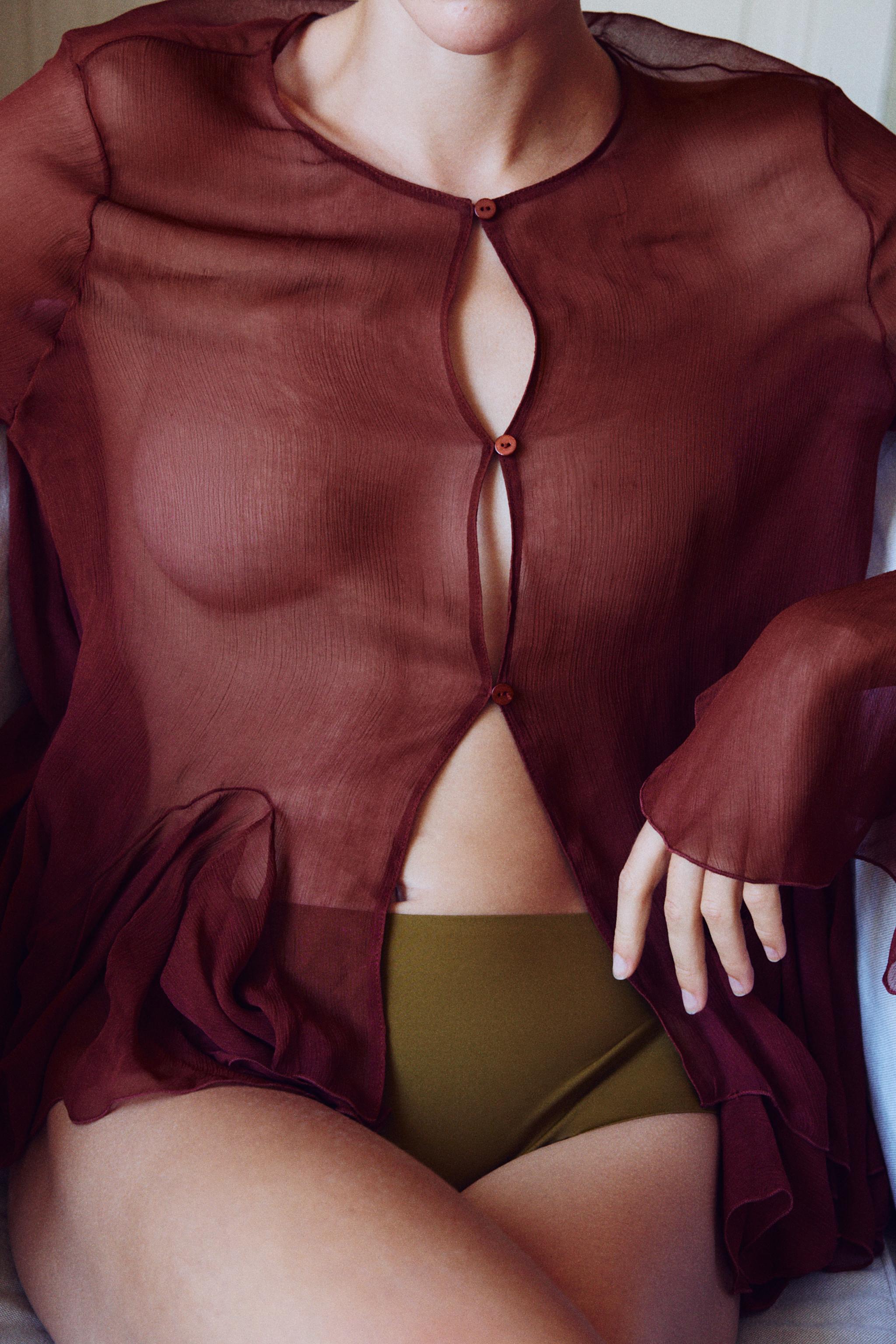 GEORGETTE RUFFLE BLOUSE