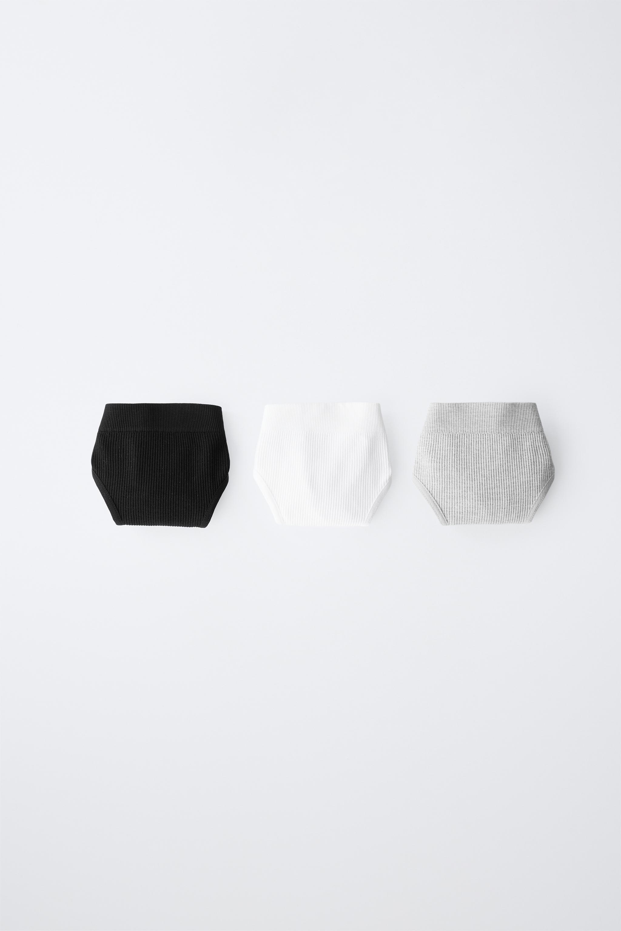 8-14 YEARS/ THREE-PACK SEAMLESS UNDERWEAR — Black / White