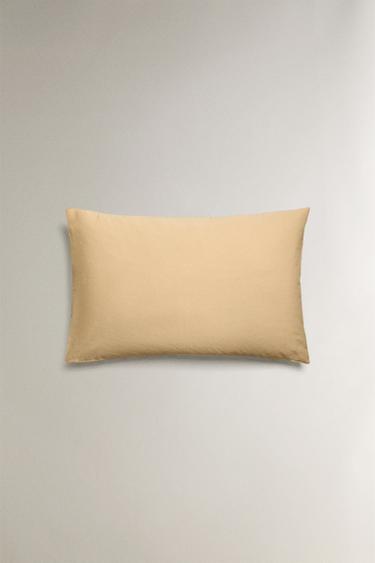 TAIE D’OREILLER COTON TEXTURÉ - Beige clair de Zara - Image 3