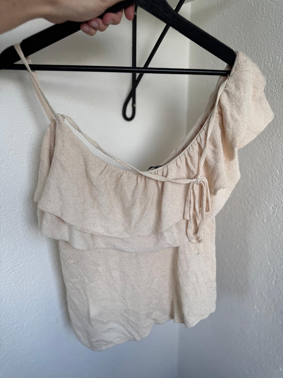 ASYMMETRIC KNIT RUFFLED TOP - Image 5