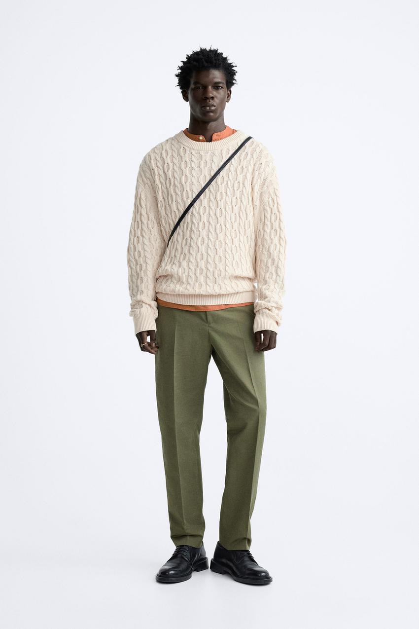 TEXTURED CABLE-KNIT SWEATER - Ecru