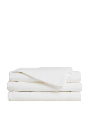 PLAIN-COLOURED LINEN TABLECLOTH - White by Zara