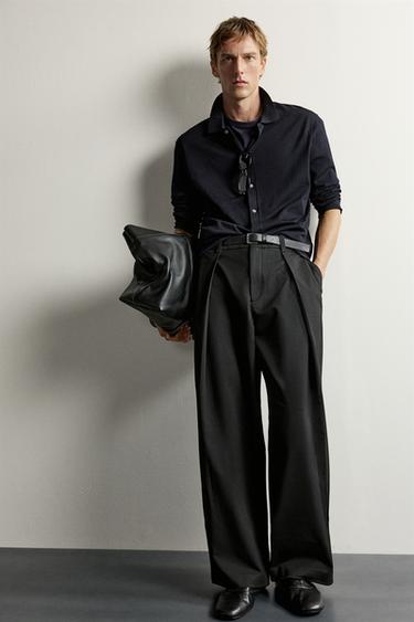 RELAXED FIT PLEATED TROUSERS - Black by Zara