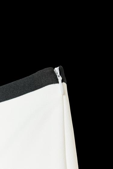BERMUDA SHORTS WITH CONTRAST WAIST TRIM - Oyster-white by Zara